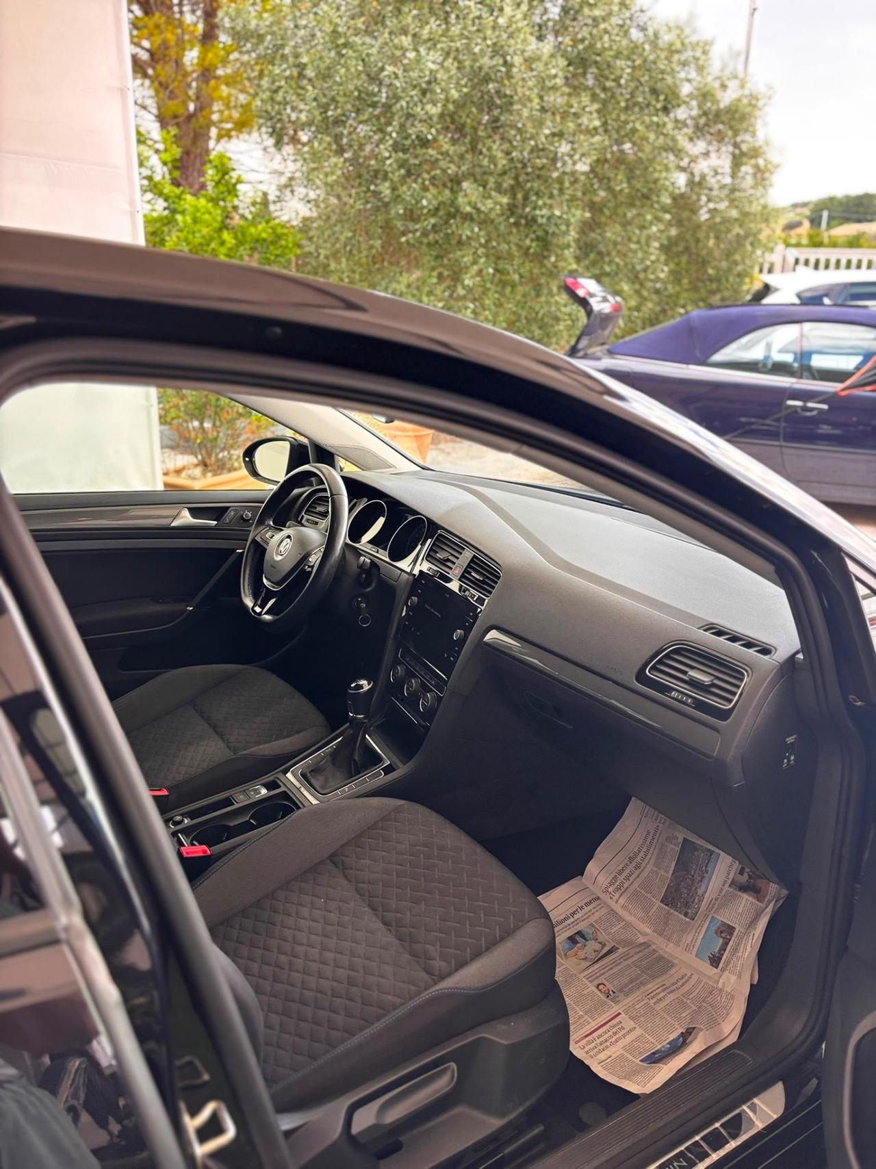 Volkswagen Golf 7.5 1.6 TDI Business 115CV