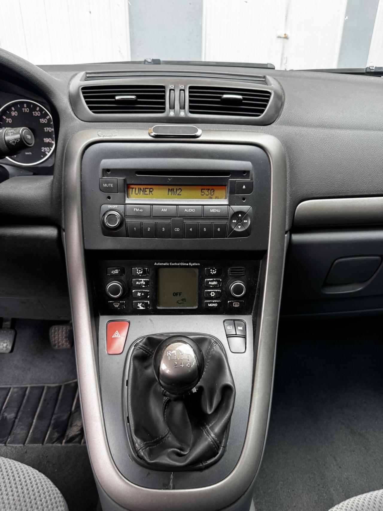 Fiat Croma 1.9 Multijet Emotion