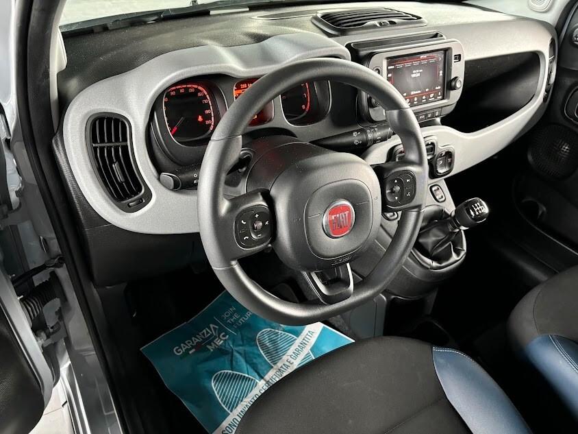 Fiat Panda CROSS 1.0 HYBRID NEOPATENTATI