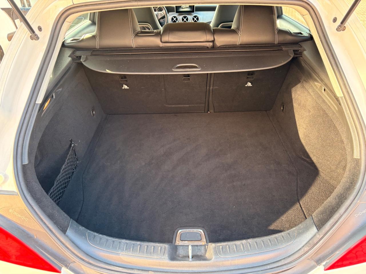 Mercedes-benz CLA 180 Shooting Brake Sport - NEOPATENTATI - E6