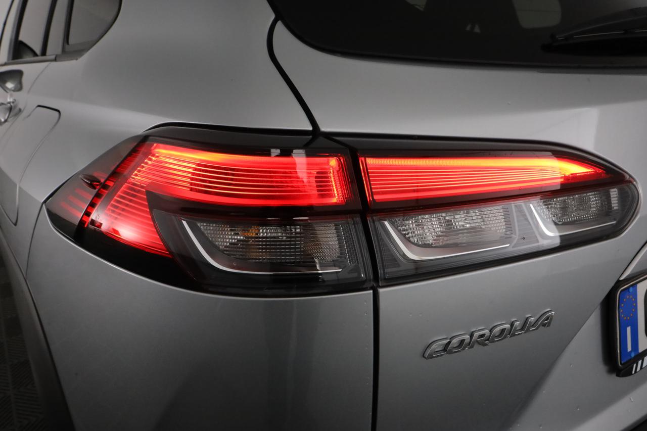 TOYOTA Corolla Cross 2.0 Hybrid 197 CV E-CVT Trend