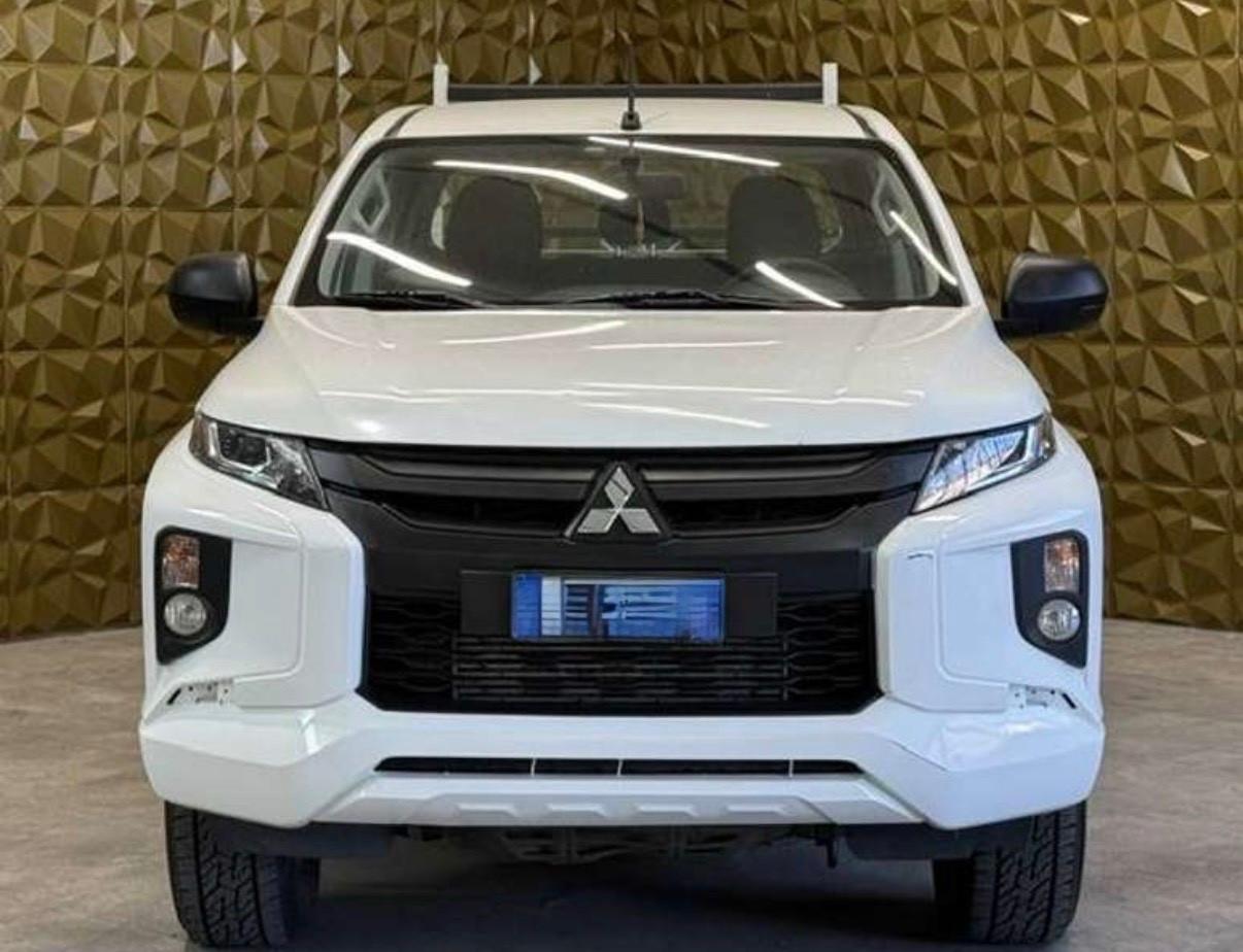 Mitsubishi L200 2.4 DI-D/154CV Double Cab Invite