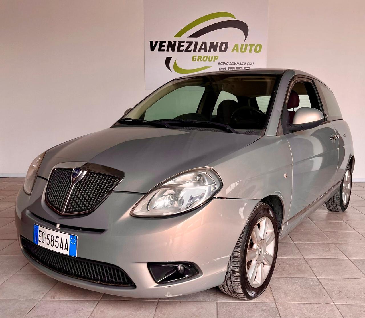 Lancia Ypsilon 1.2 69 CV Elle