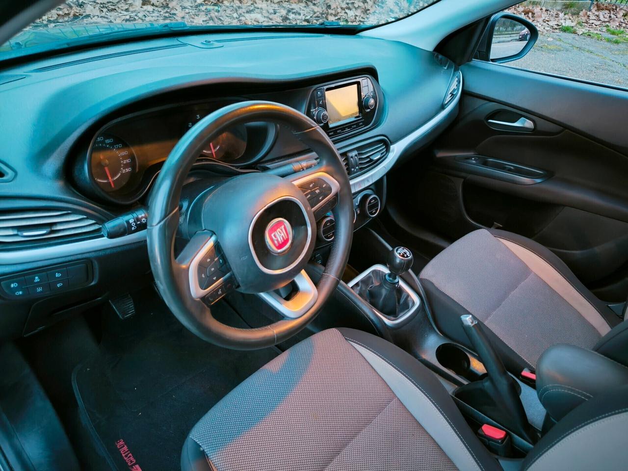 Fiat Tipo 1.6 Mjt Lounge