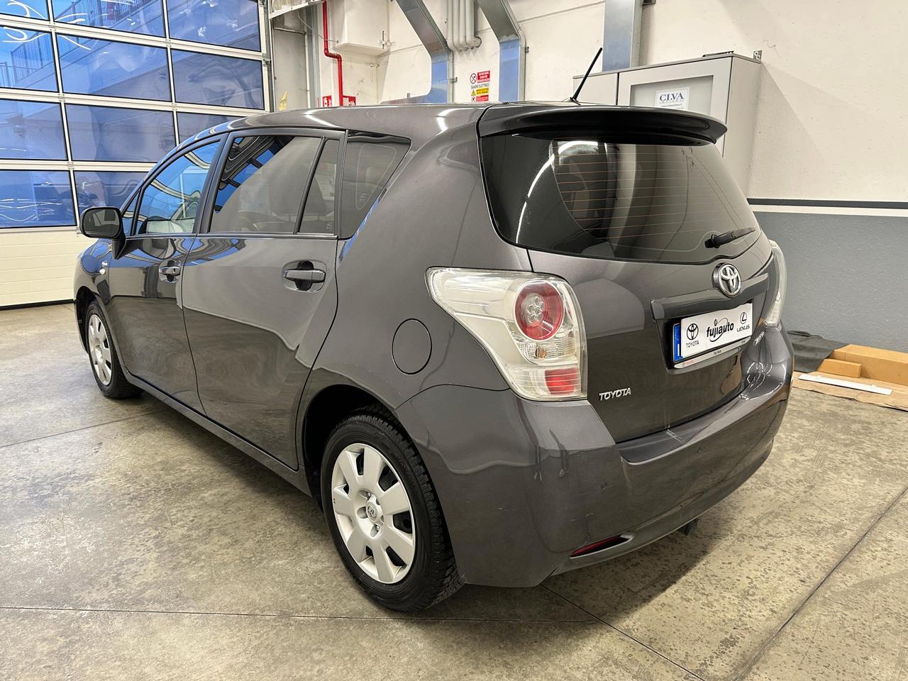 Toyota Verso 2.0 d-4d mt