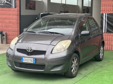 Toyota Yaris 1.0 5 porte Sol GPL