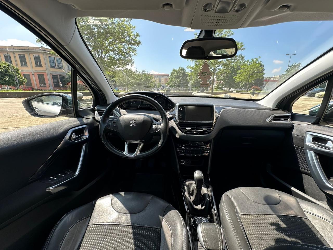 Peugeot 2008 BlueHDi Allure