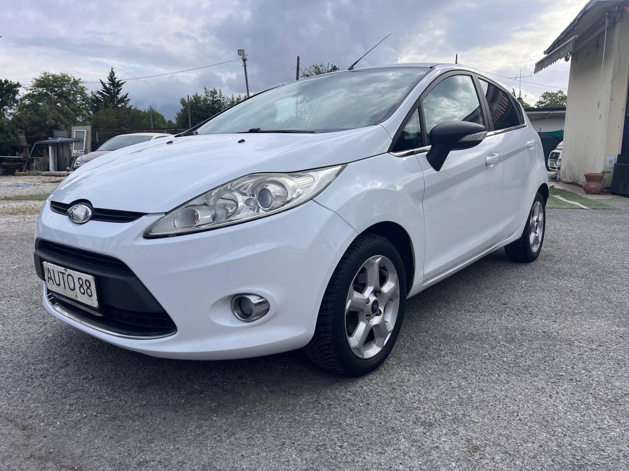 Ford Fiesta 1.4 TDCi 5p. Titanium