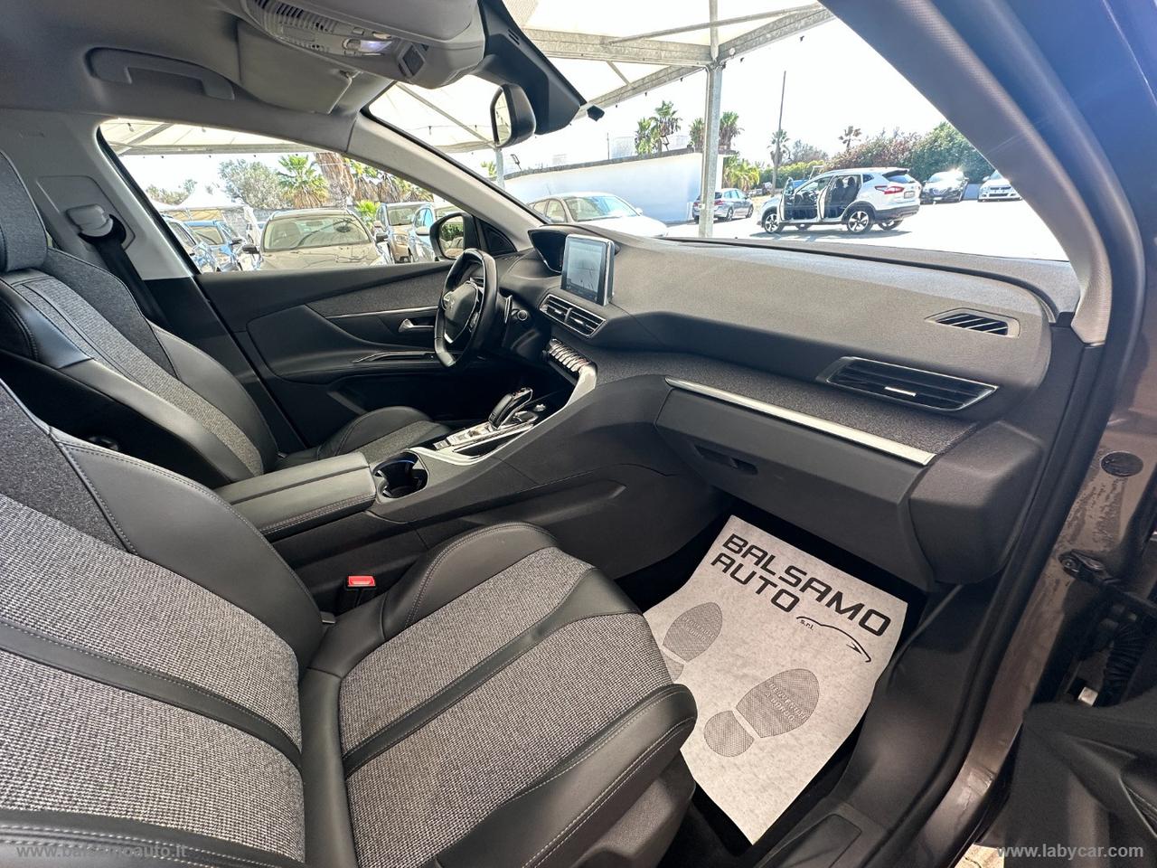 PEUGEOT 5008 BlueHDi 130 S&S EAT8 Allure