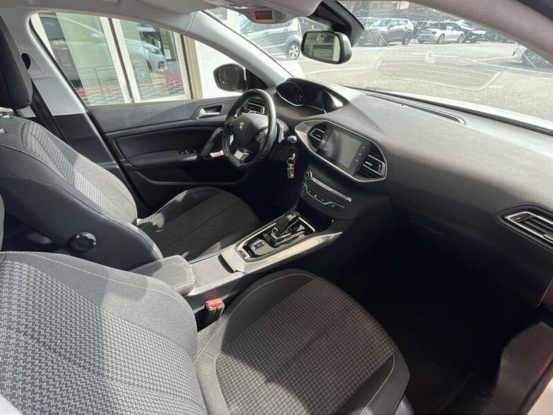 Peugeot 308 Business BlueHDi 130cv S&S