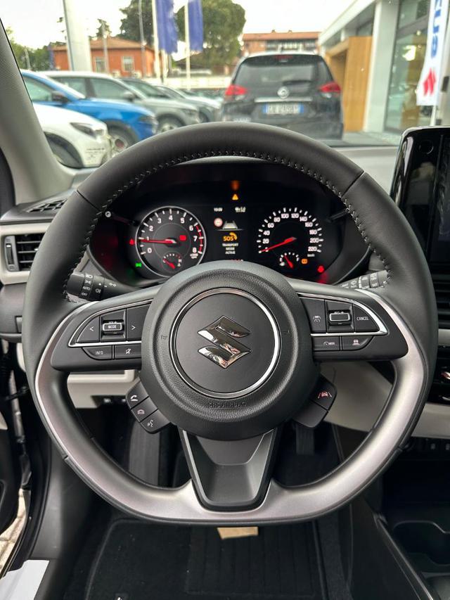 SUZUKI Swift 1.2 Hybrid Top