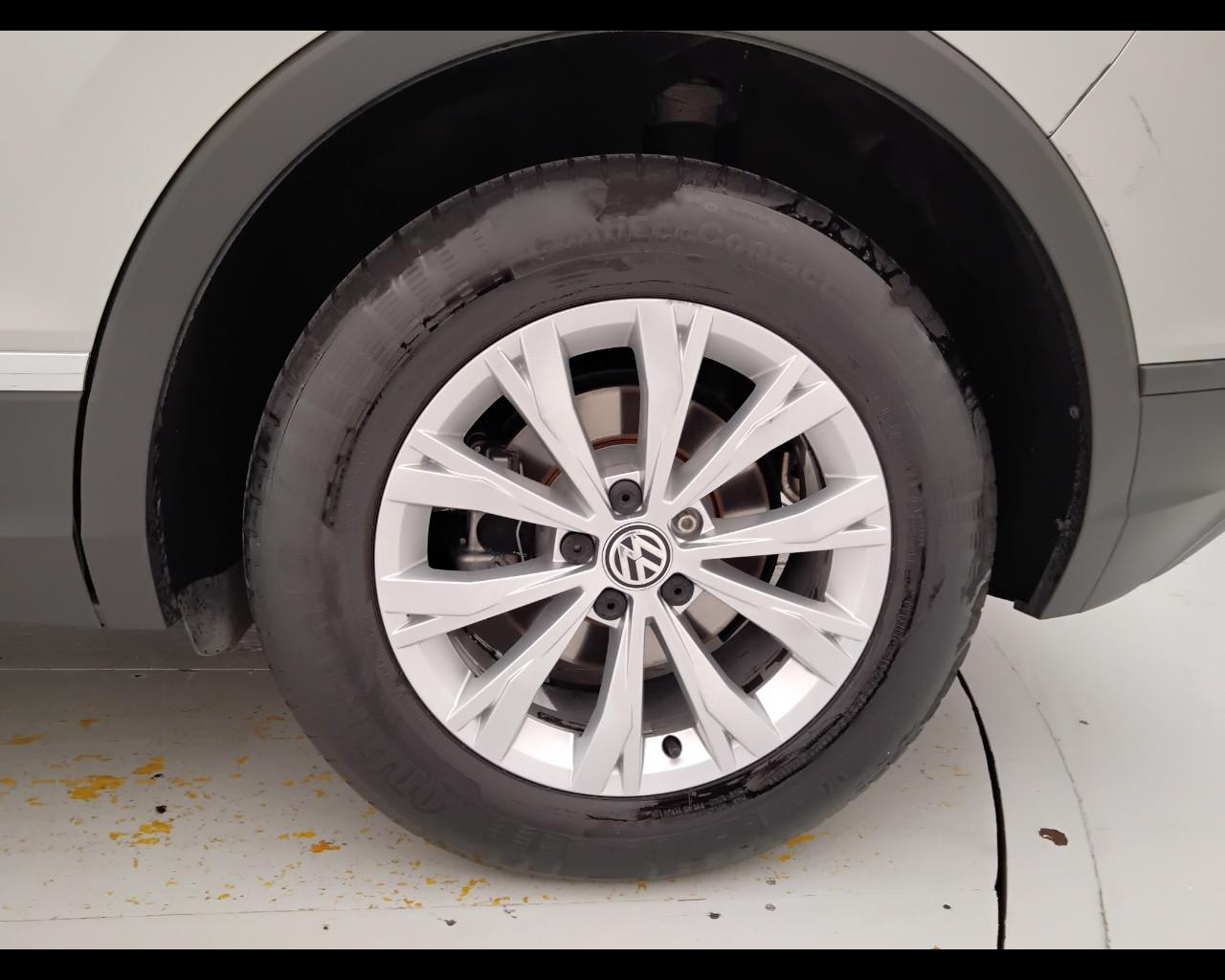VOLKSWAGEN Tiguan II 2016 - Tiguan 2.0 tdi Business 150cv dsg