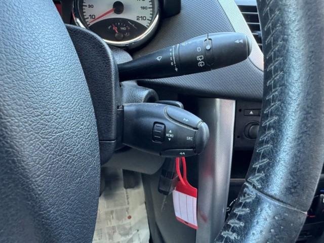 Peugeot 207 3p 1.4 hdi XS