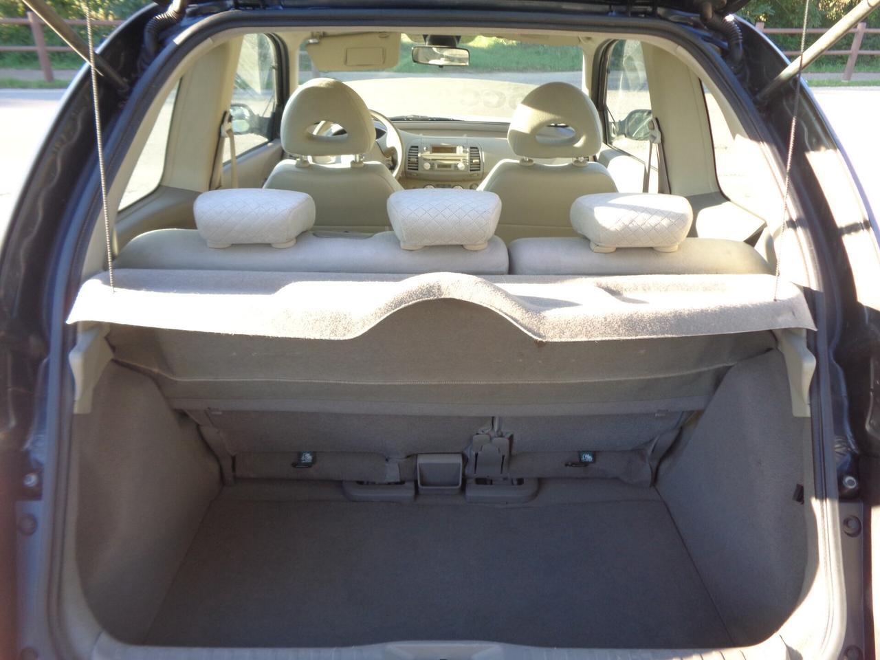 Nissan Micra 1.0 16V 3 porte