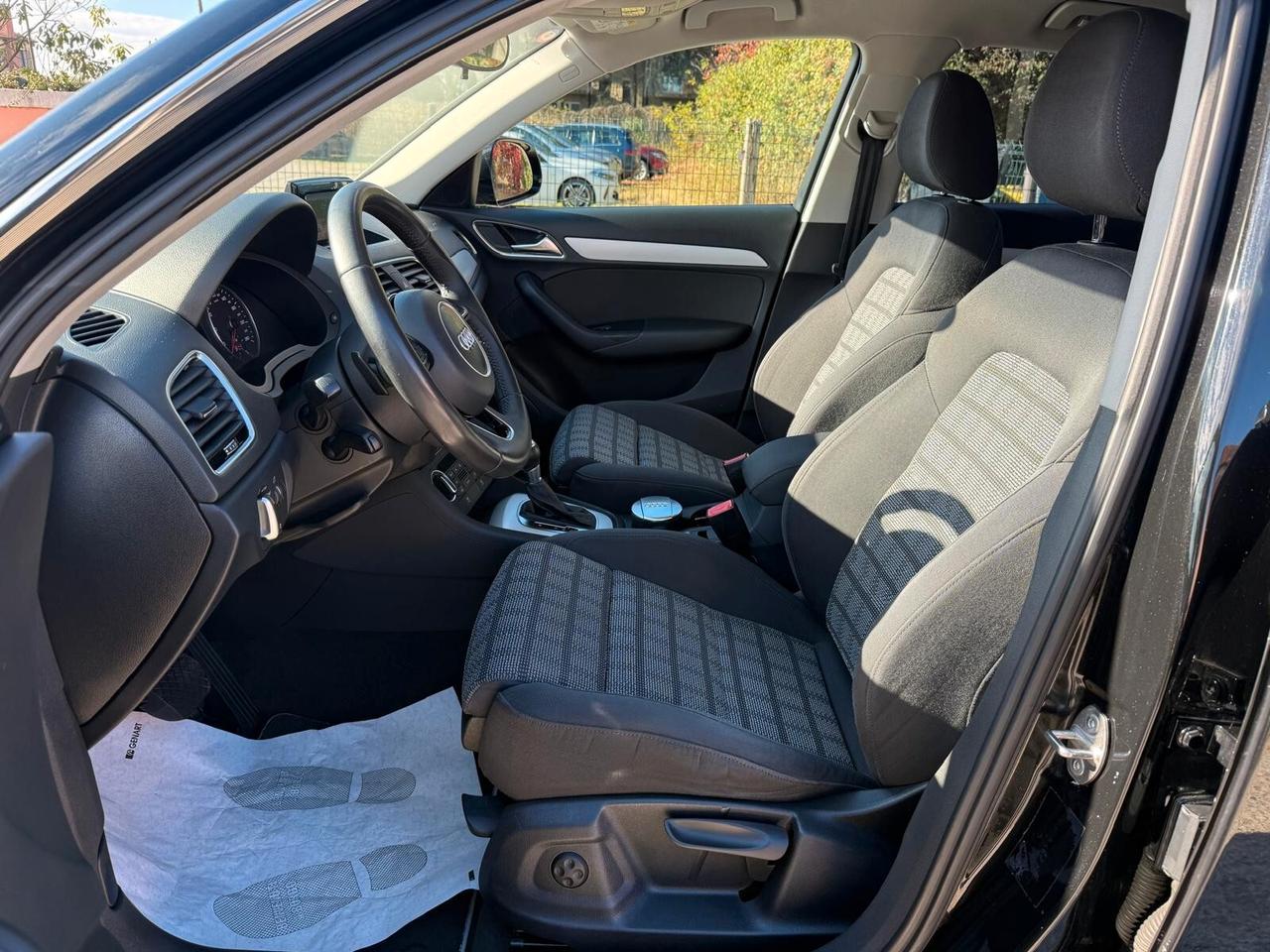 Audi Q3 2.0 TDI 150 CV quattro S tronic Sport