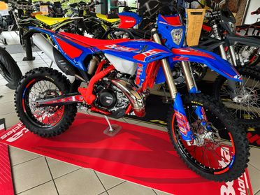Beta RR Enduro 300 PROMO PRESSO NS CONCESSIONARIA FINO AD ESAURIMENTO SCORTE
