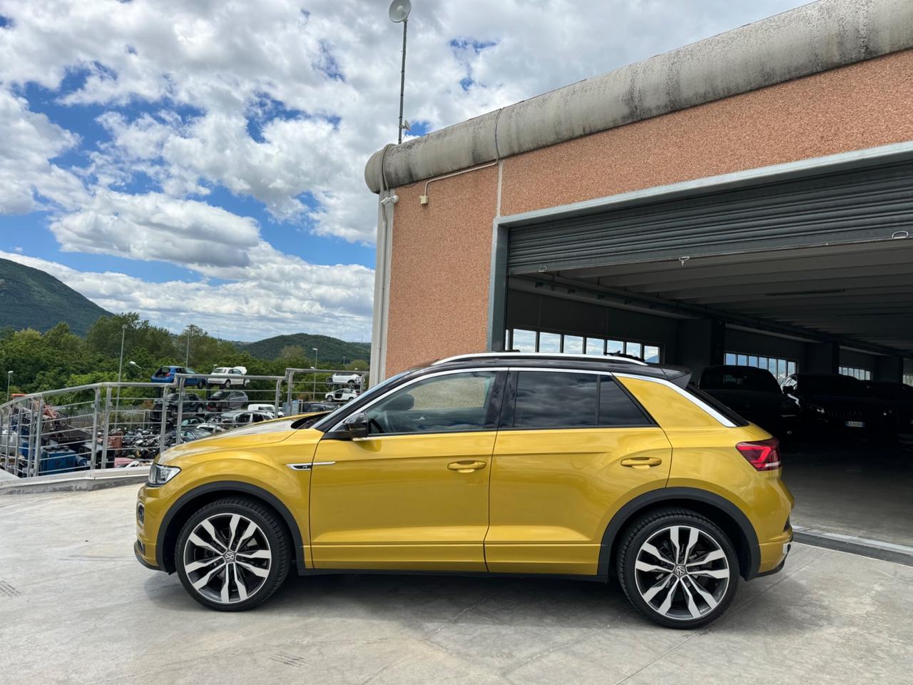 Volkswagen T-Roc 1.6 TDI SCR Advanced BlueMotion Technology R-Line TETTO