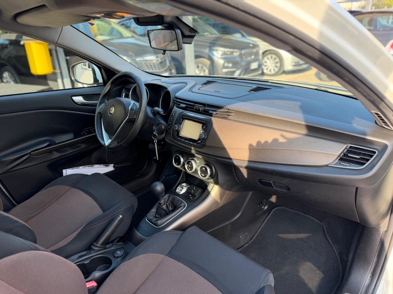 Alfa Romeo Giulietta 1.6 JTDm-2 105 CV Km Certificati