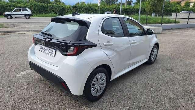 Toyota Yaris Yaris IV 2020 1.5h Active KM 0