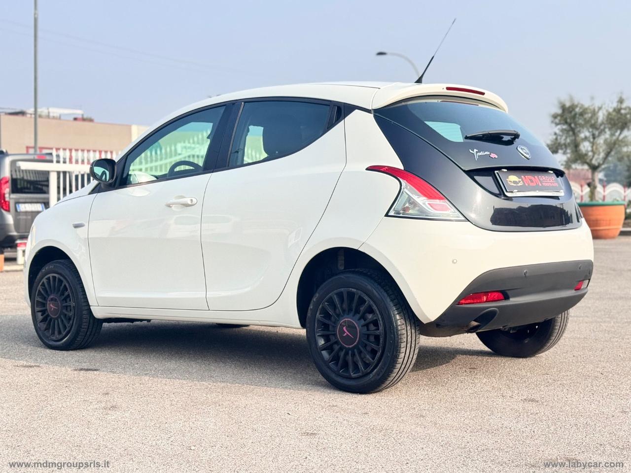 LANCIA Ypsilon 0.9 T.Air 85CV 5p.Met.Ec.Elef.