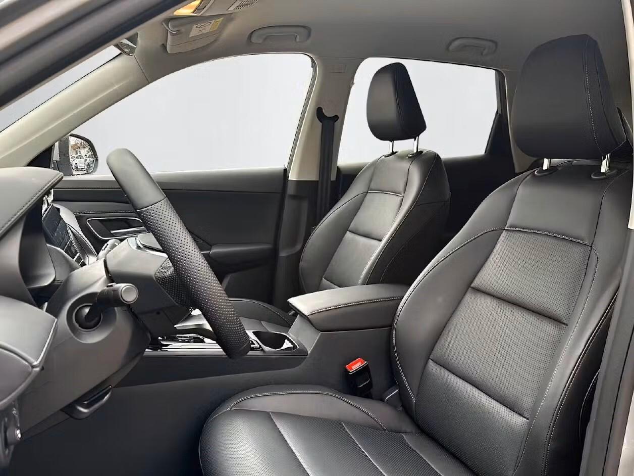 MG ZS NEW 1.5 HYBRID LUXURY