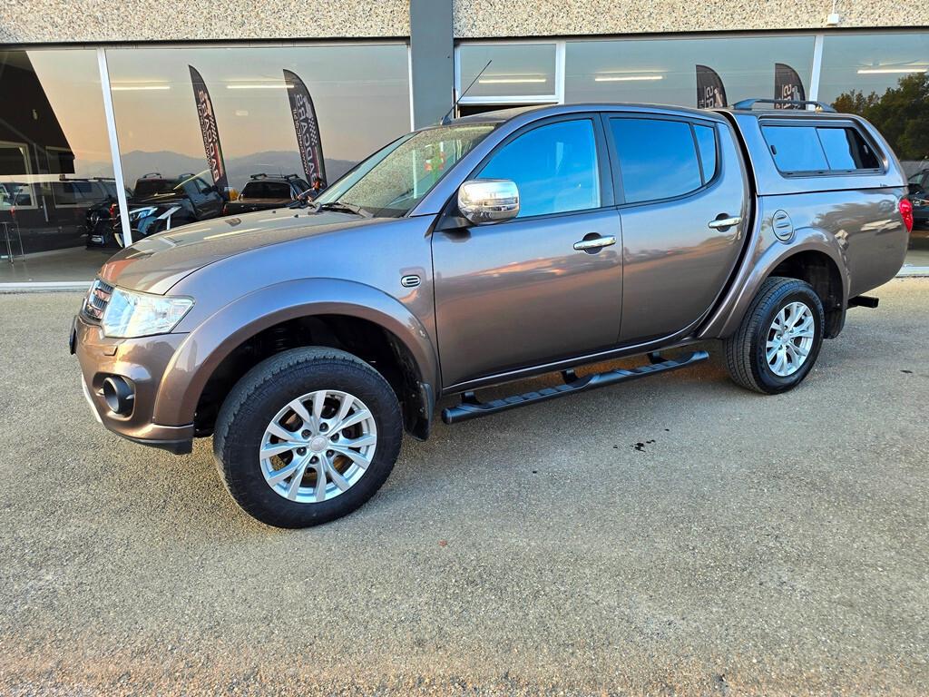 Mitsubishi L200 2.5 DI-D 178 CV INTENSE PLUS
