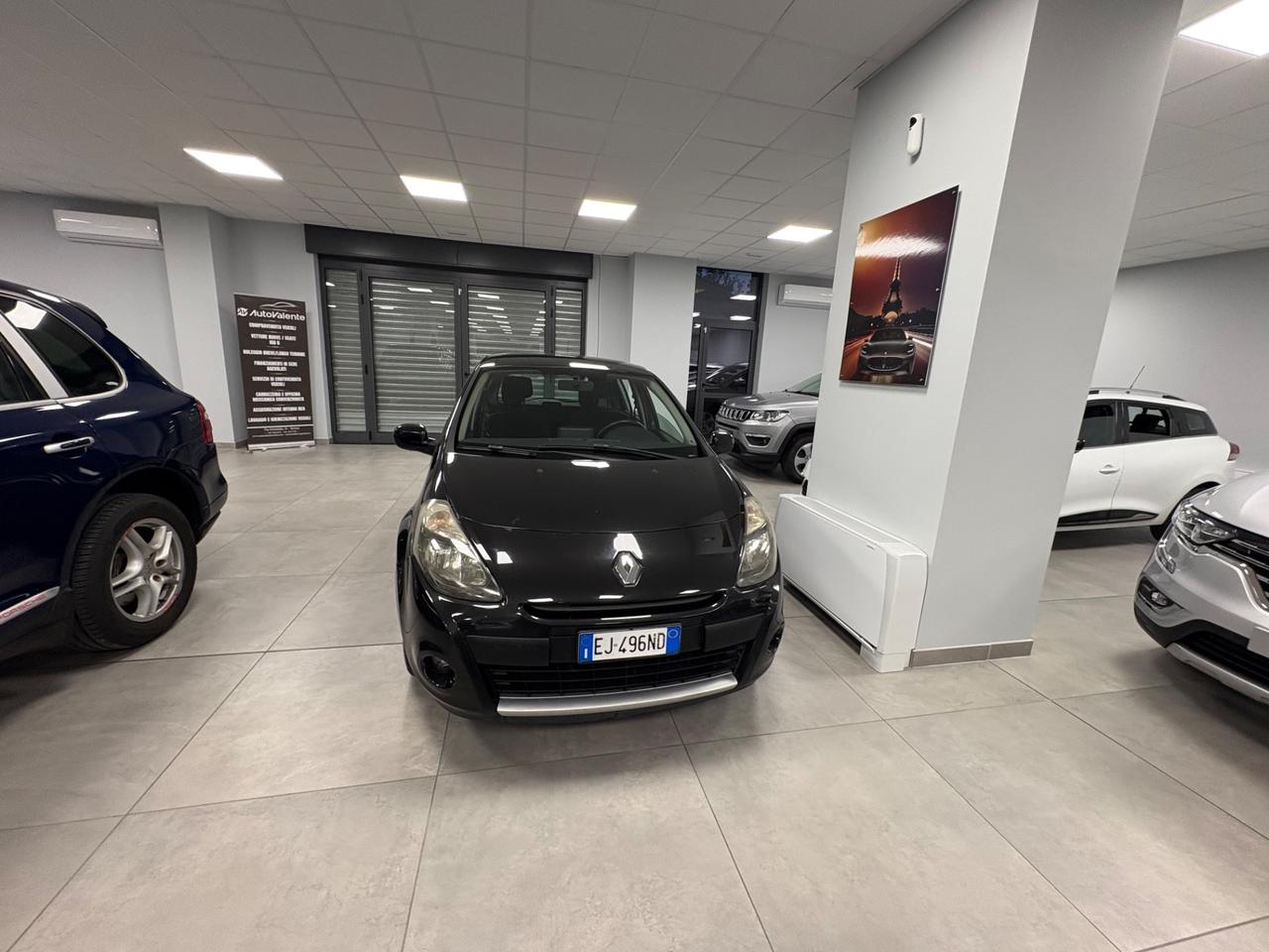 Renault Clio 1.5 dCi 75CV anno 2011 neopatentati
