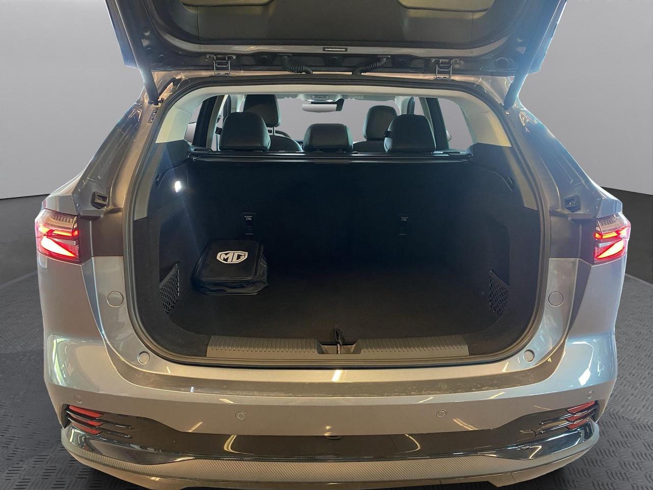 Mg HS 1.5 phev Luxury auto