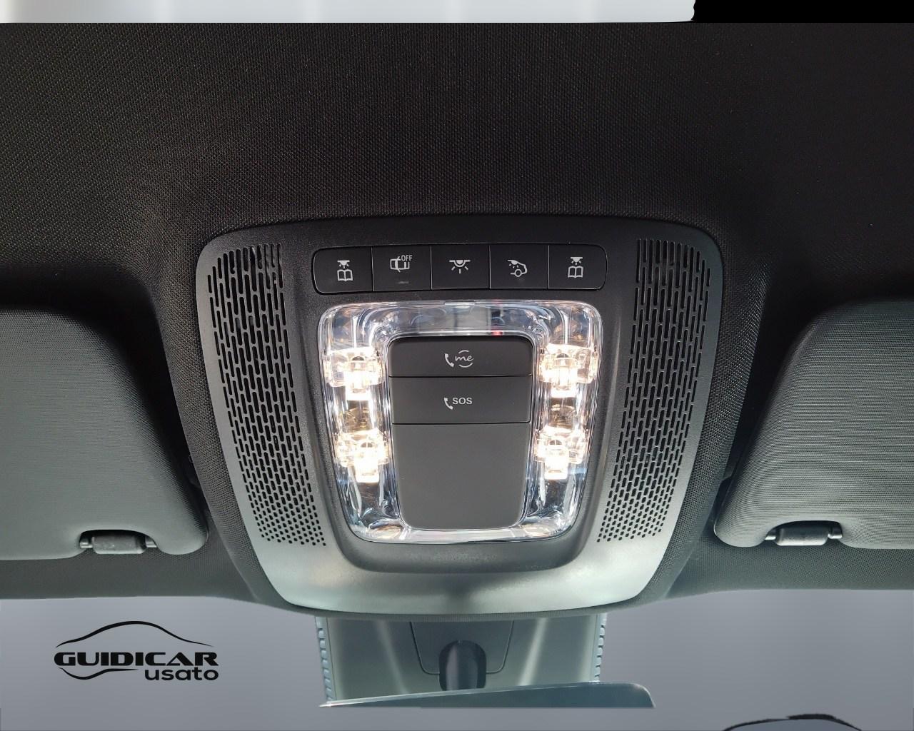 Mercedes-Benz GLB - X247 2019 - GLB 200 d Premium auto