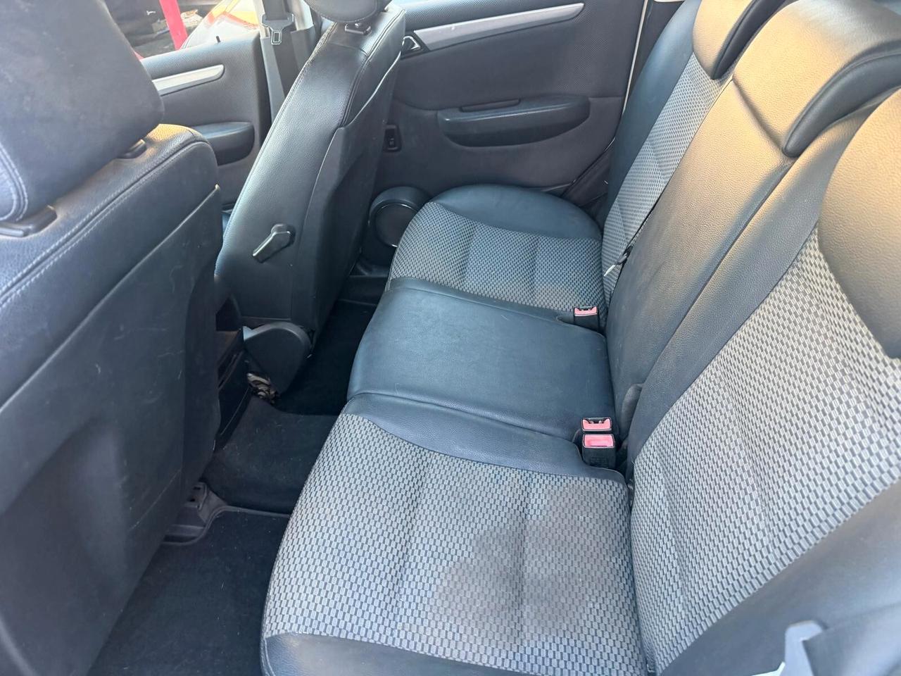 Mercedes-benz A 180 160 CDI AUTOMATIC Premium
