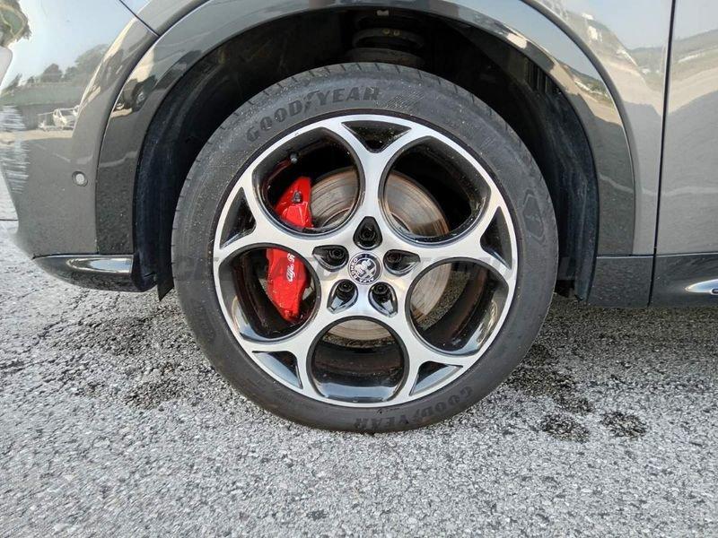 Alfa Romeo Tonale Tonale 1.3 phev Veloce Q4 280cv at6