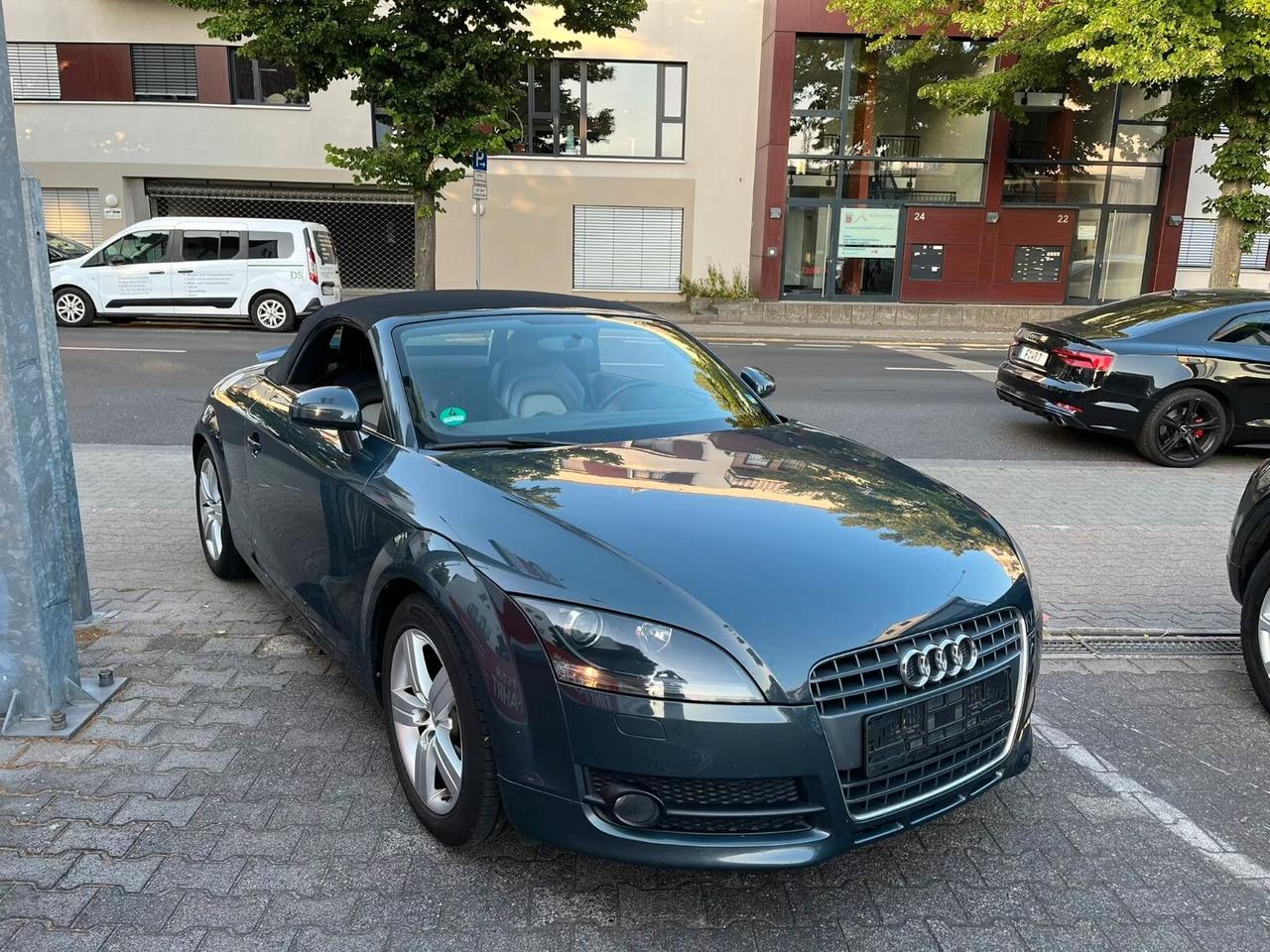 Audi TT Roadster 2.0 TFSI Advanced plus