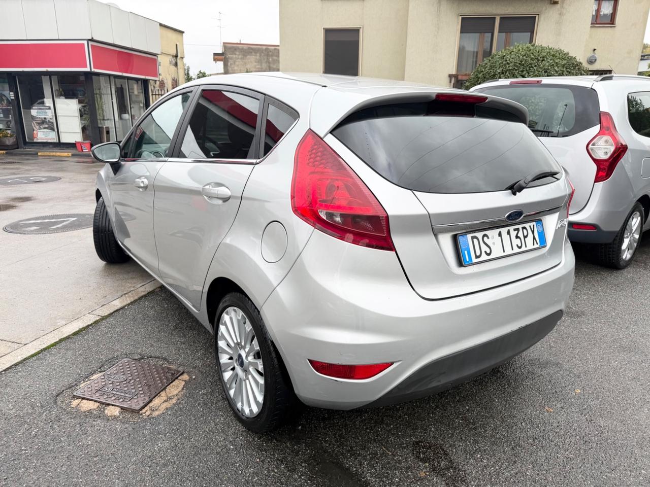 Ford Fiesta 1.2 82 CV 5 porte Titanium