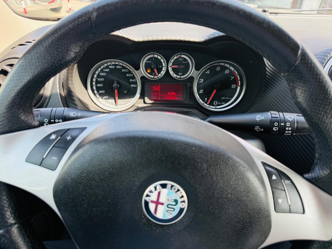 Alfa Romeo MiTo 1.4 78 CV Distinctive Premium Pack