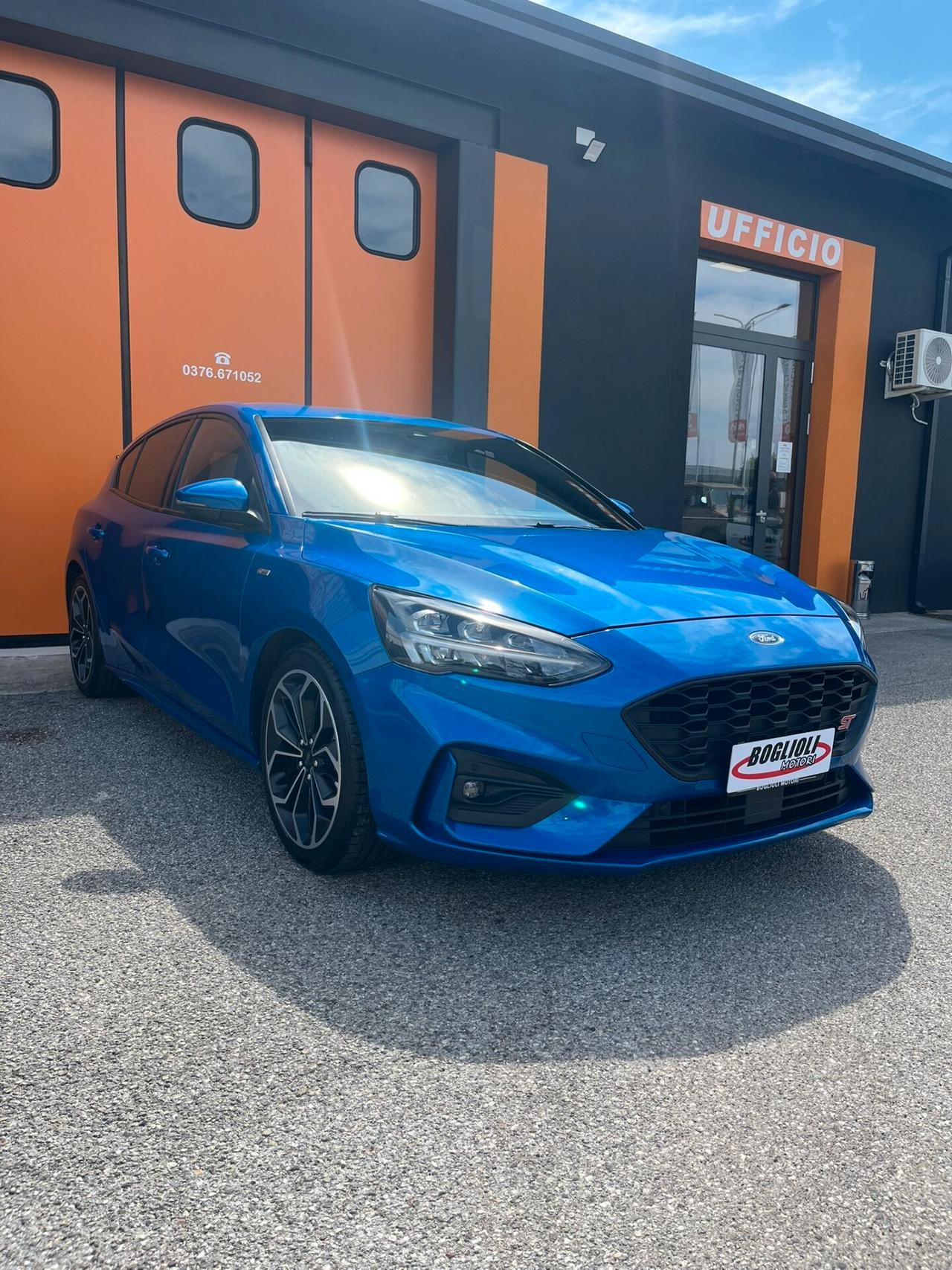 Ford Focus 1.5 EcoBlue 120 CV ST-Line Head-Up display