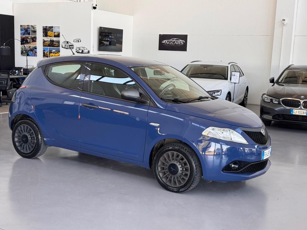 Lancia Ypsilon 1.2 69 CV 5 porte Gold