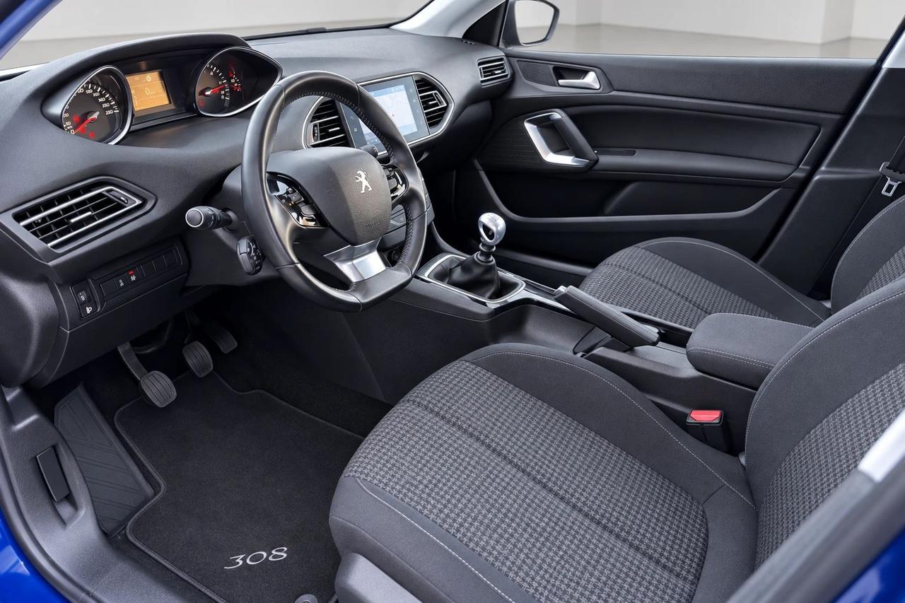 Peugeot 308 1.5 BlueHDi 130CV