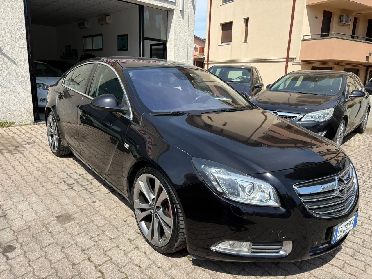 Opel Insignia 2.0 CDTI 160CV - Berlina -