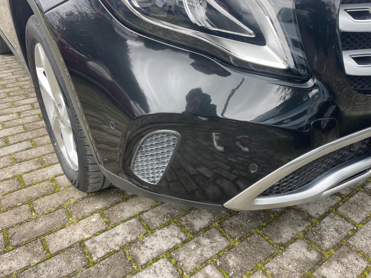 Mercedes-benz GLA 220 d Automatic 4Matic Sport Tetto apribile