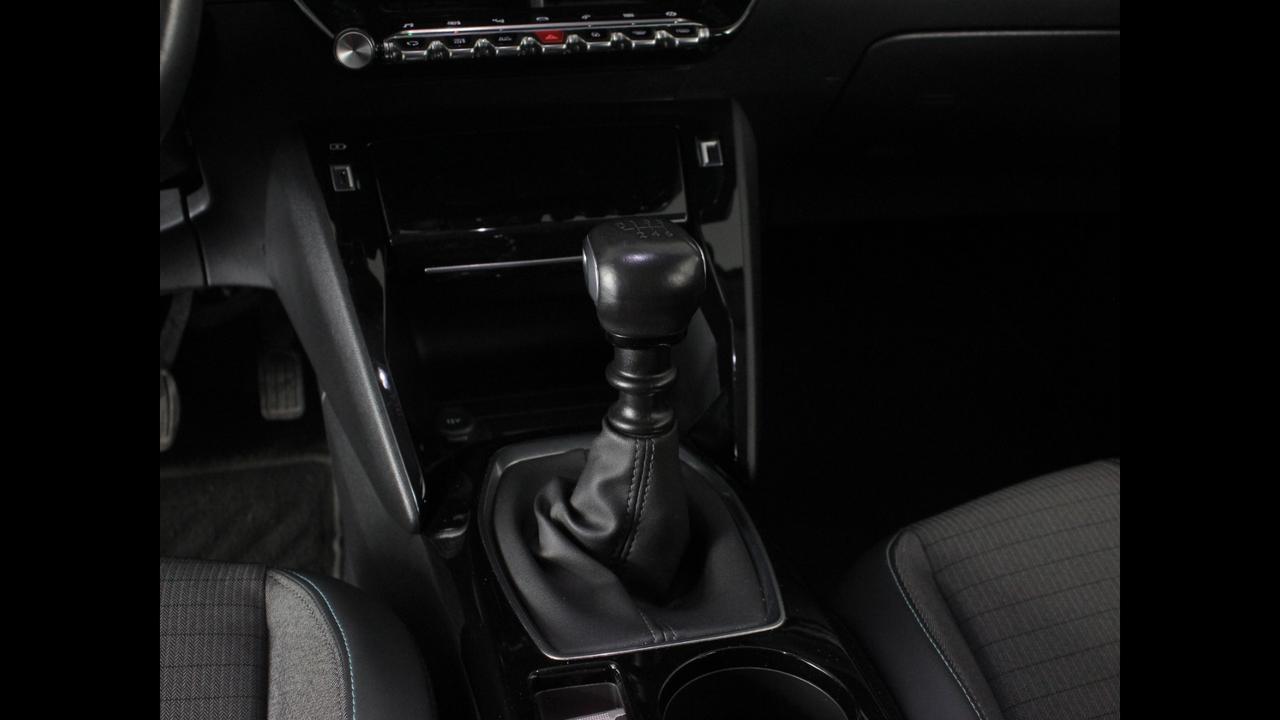 PEUGEOT 2008 II 2020 - 2008 1.2 puretech Allure Pack s&s 130cv