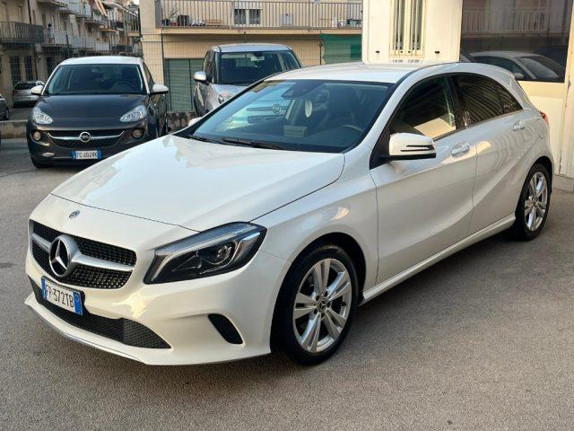 MERCEDES-BENZ A 180 d Sport