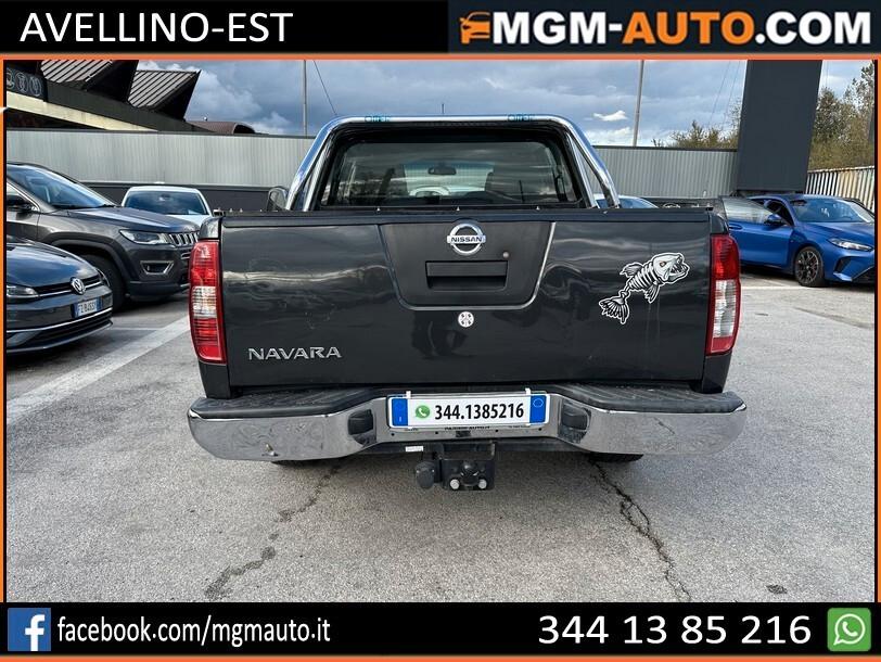 Nissan Navara 2.5 dCi 4 porte Double Cab XE pick-up