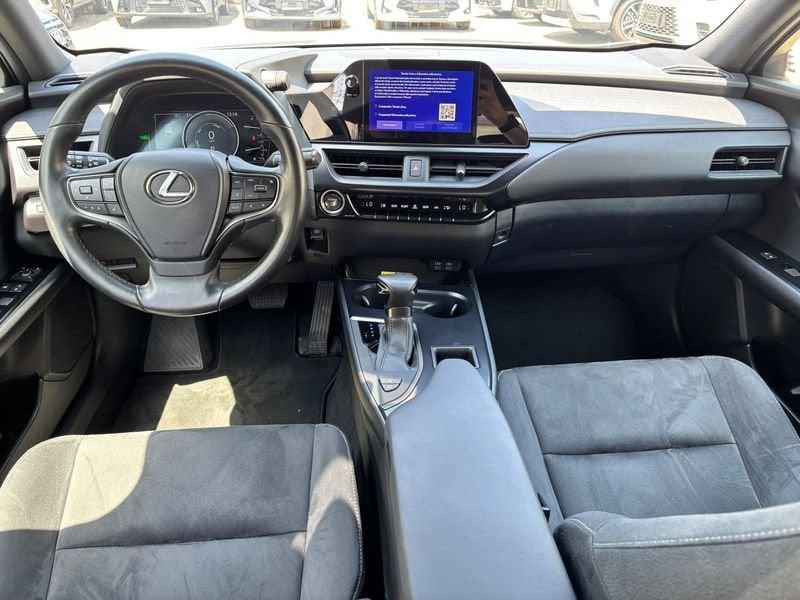 Lexus UX Hybrid Premium 2WD