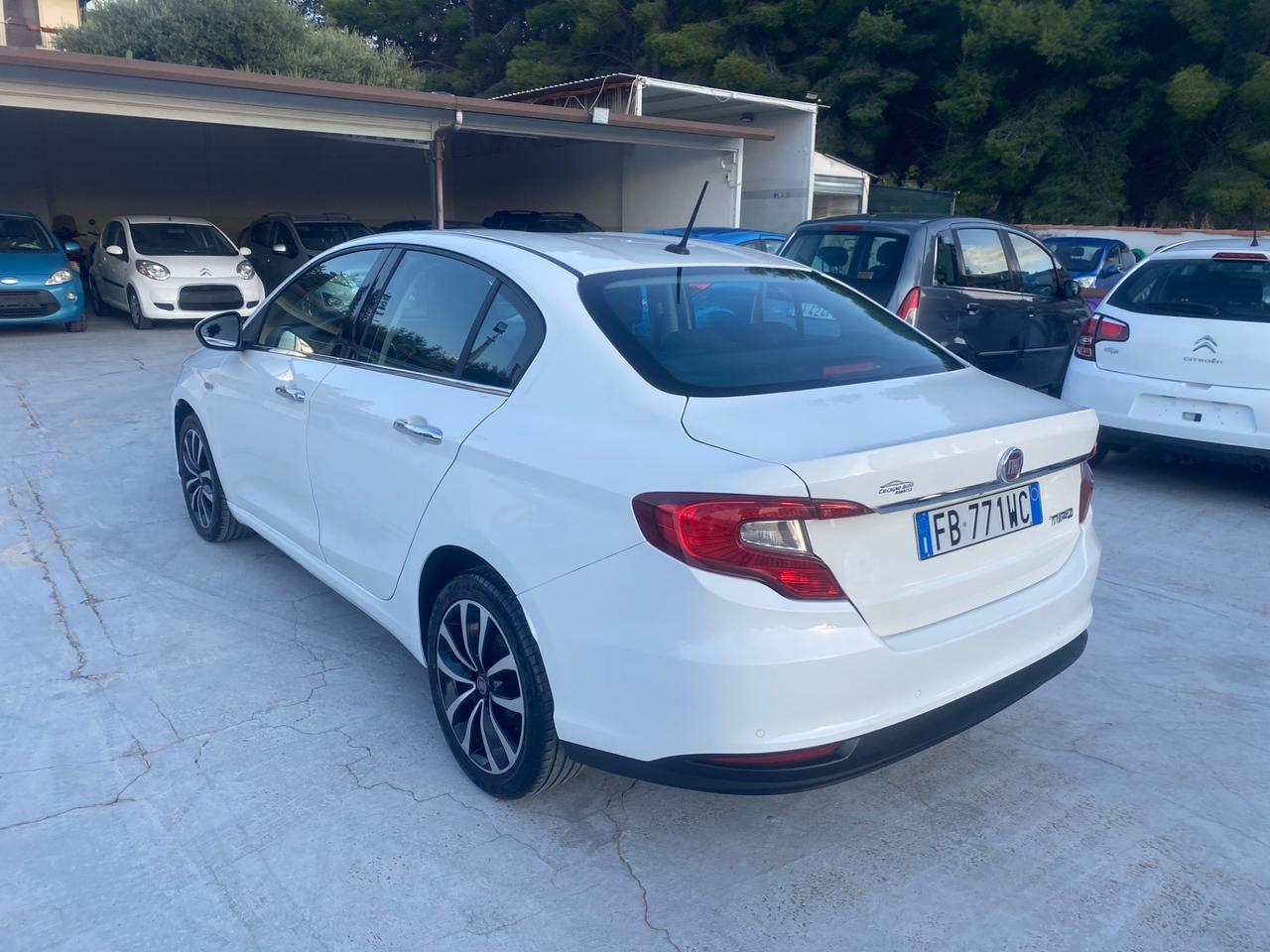 Fiat Tipo 1.6 Mjt 4 porte Lounge