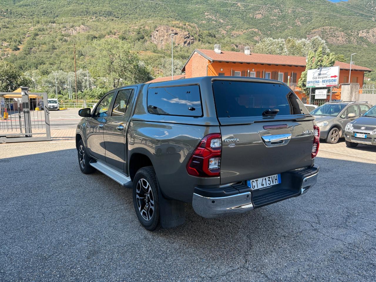 Toyota Hilux 2.4 D-4D A/T 4WD 4 porte Double Cab Executive