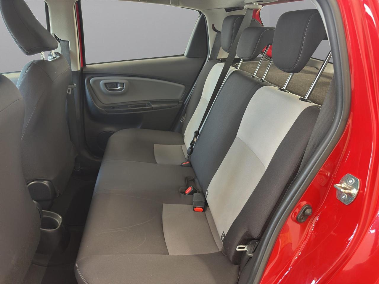 Toyota Yaris 5p 1.5h Active