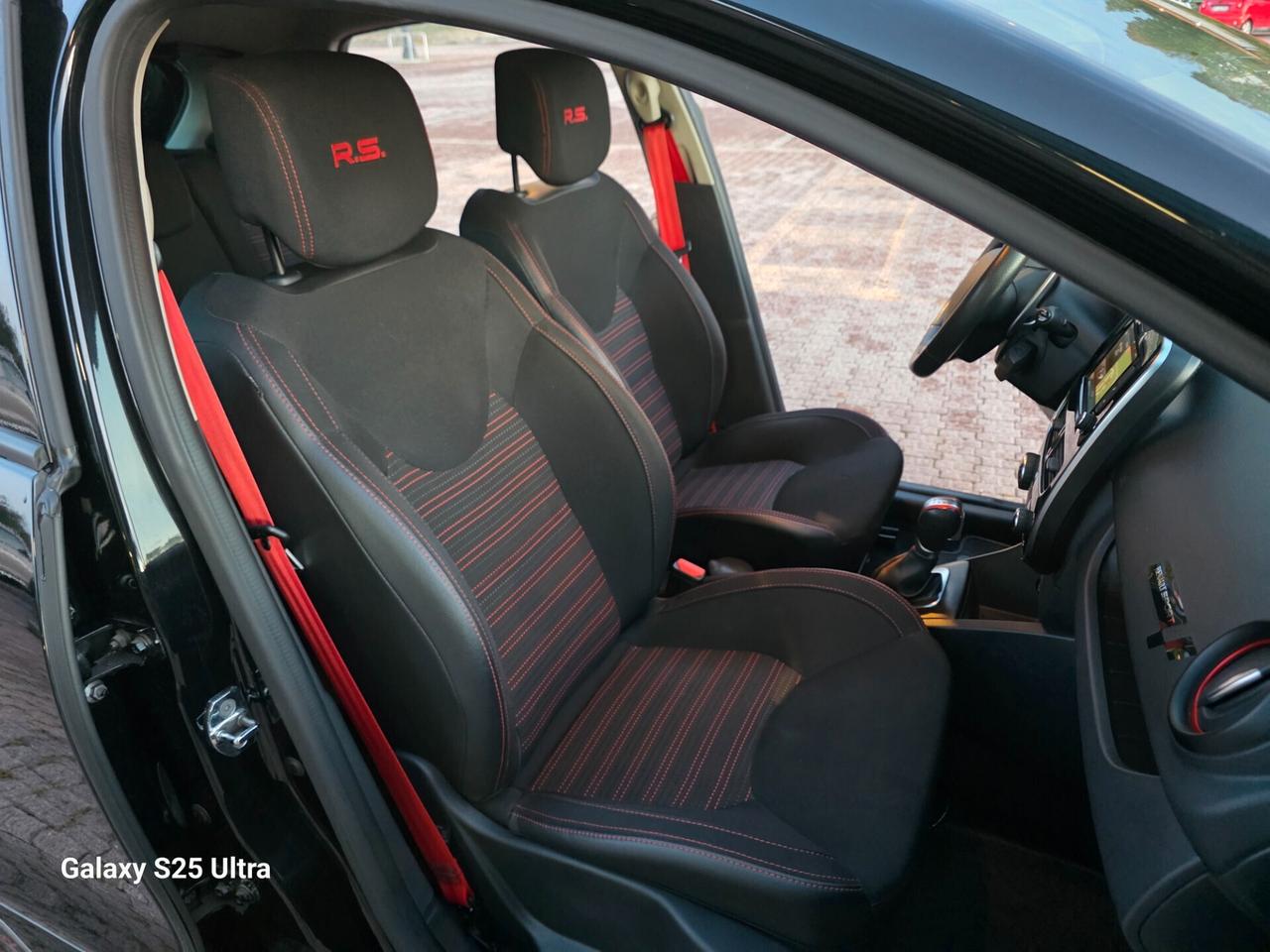 Clio rs trophy cv 220 valutiamo usato