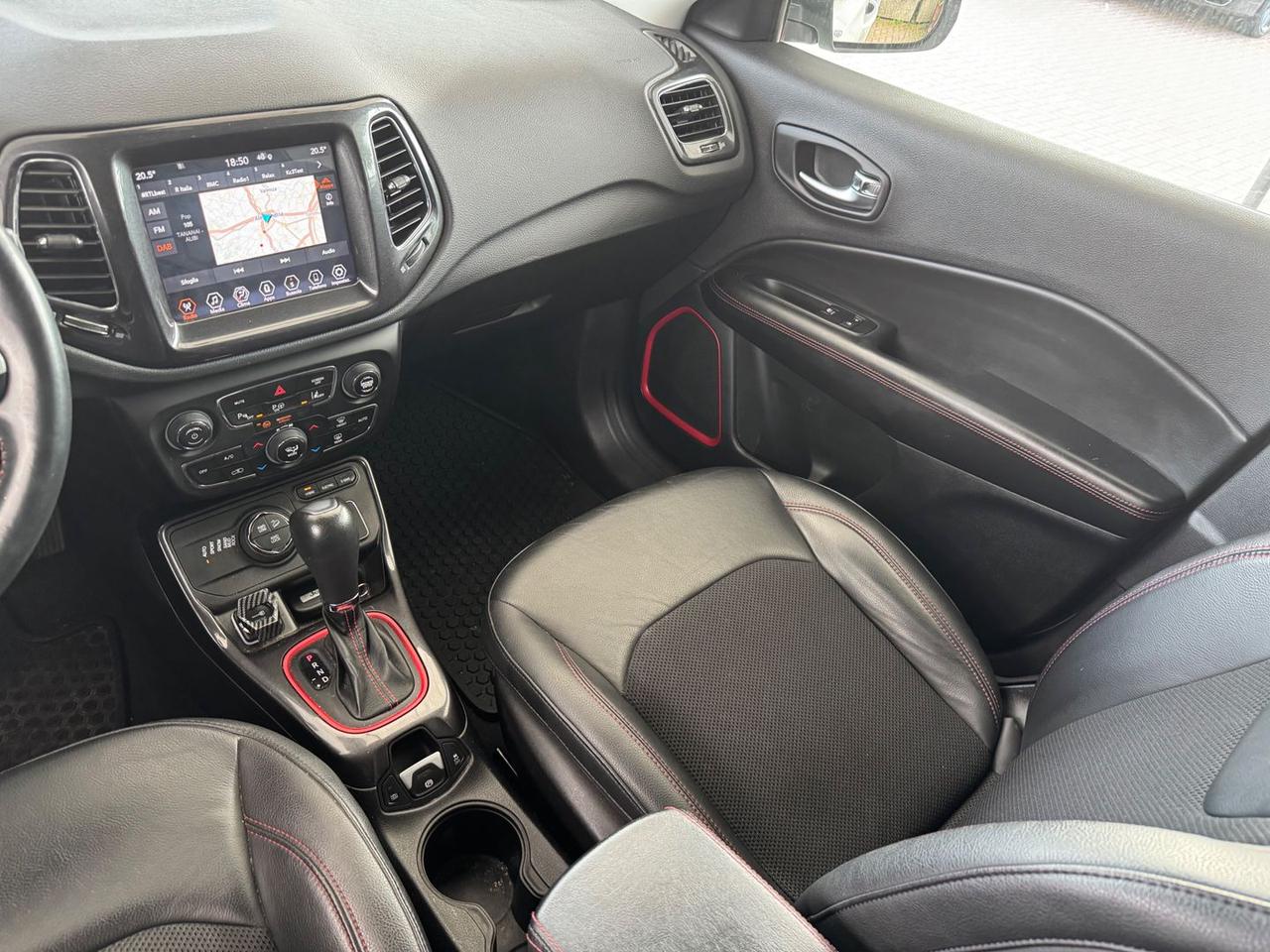 Jeep Compass Trailhawk 1.3 T4 PHEV