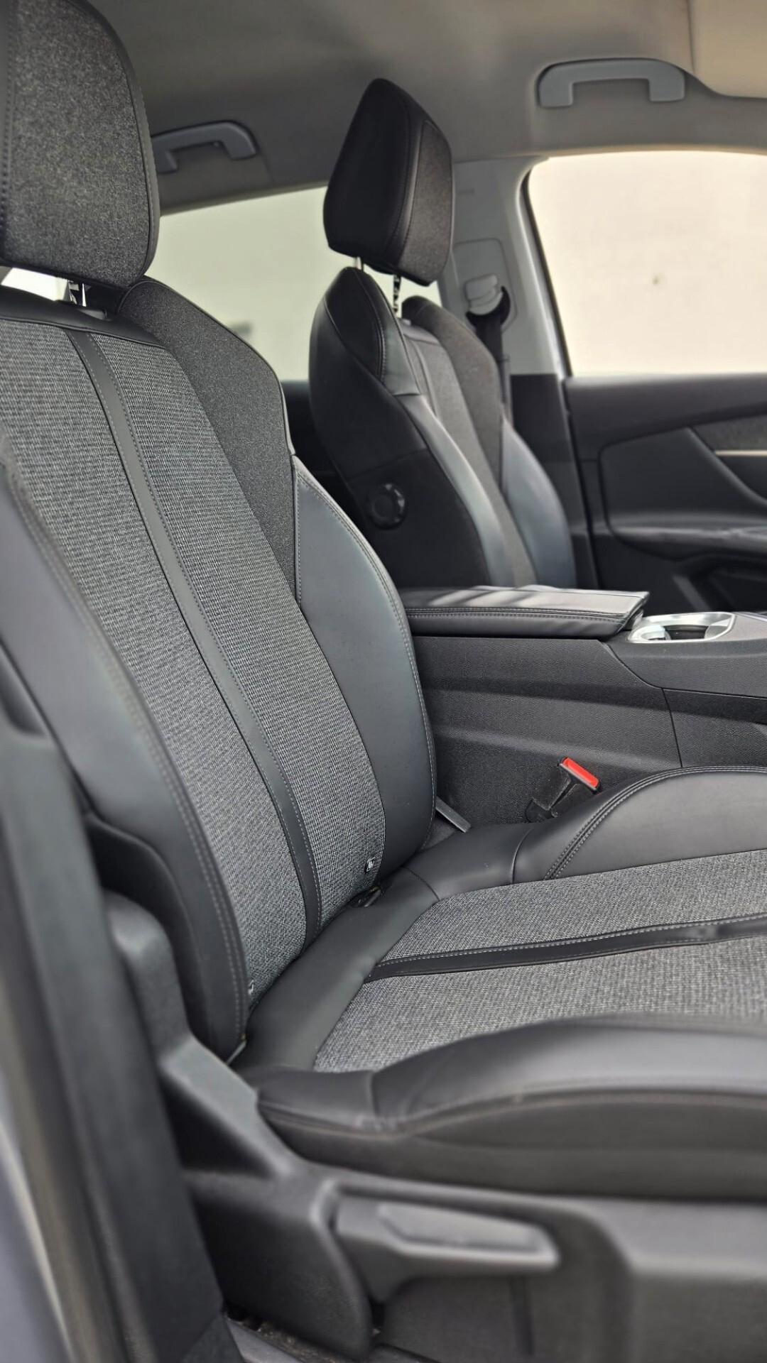 Peugeot 3008 1.5 bluehdi 130CV Allure S&S EAT8 Uff Italy Led