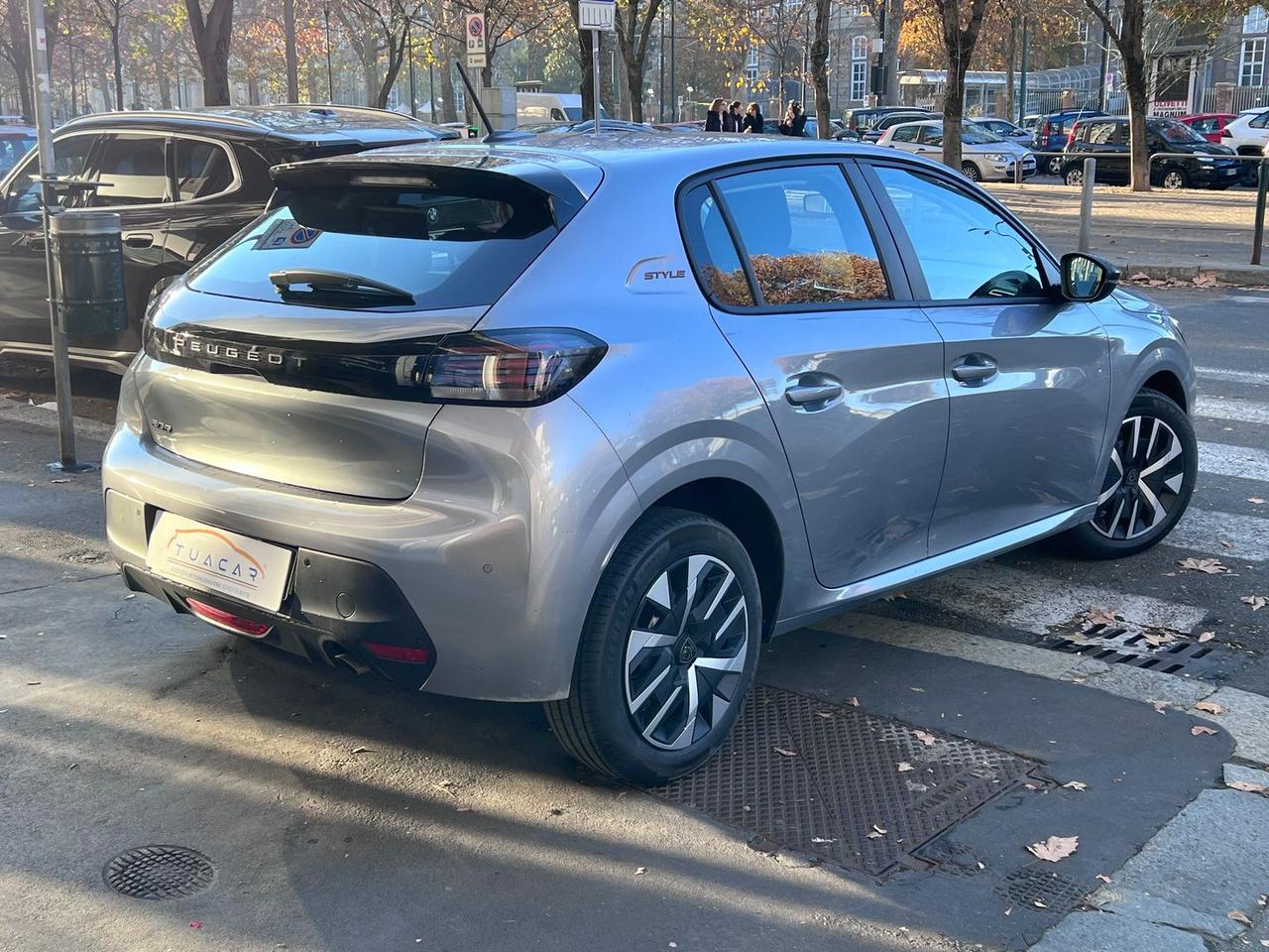 Peugeot 208 Style 1.2 PureTech 100 KM0 #8320